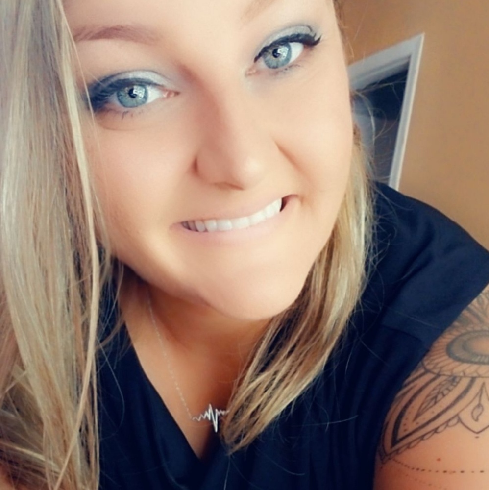 Meet your Posher, Beth